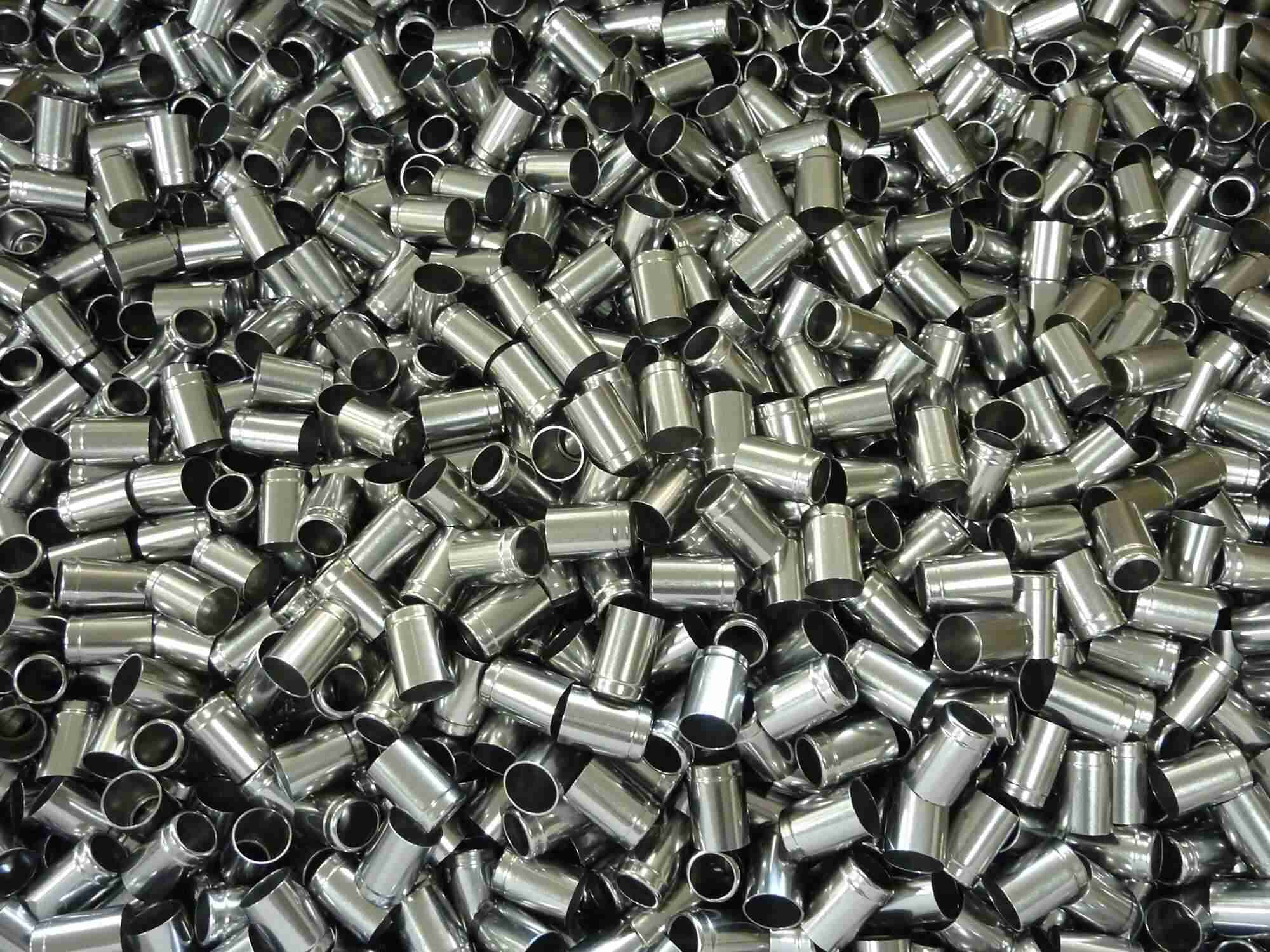 image représentant des pièces qui ont subit un traitement de brillantage